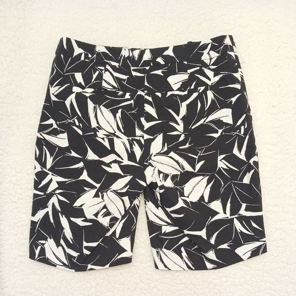 Mario Sarrani Stretch Shorts S 2 Itay Designer BLACK WHITE Floral Tropical Beach - Picture 7 of 10